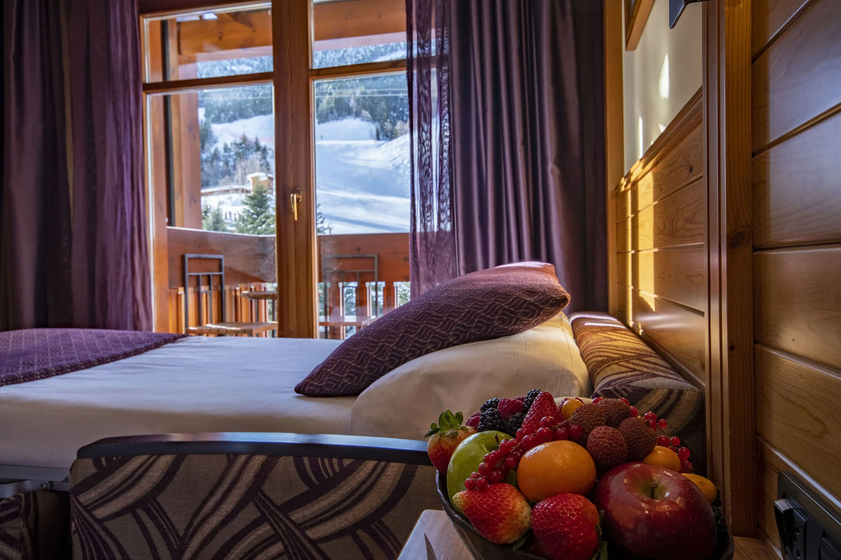 Hotel Nordic Canillo Andorra - - Caranva