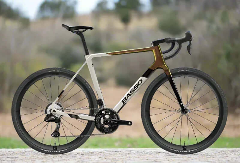 Alquiler Bici Carretera Girona - Gravel / Cannondale SuperSix EVO 2 (Shimano Ultegra di2) -CaranvaSports - temporada 2026