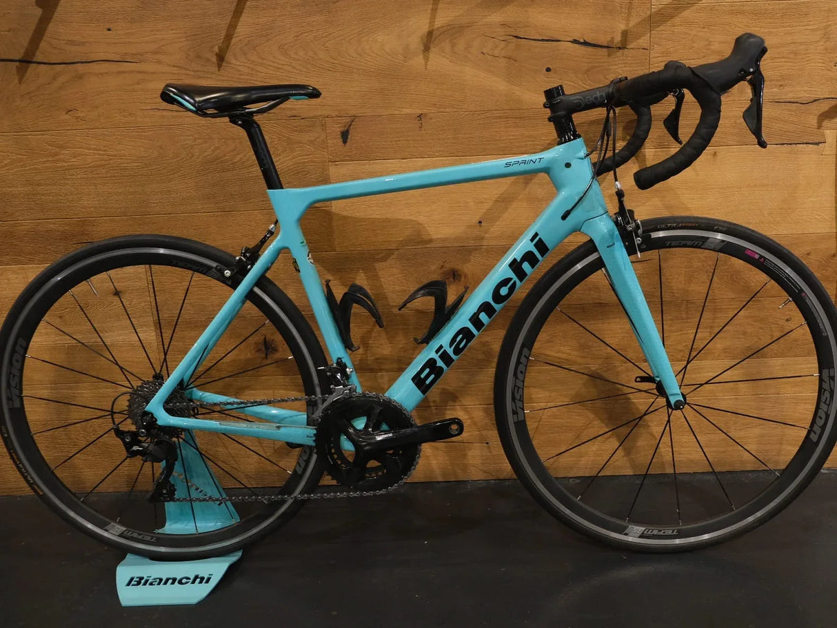 Alquiler Bicis Carretera de Carbono en Barcelona - Carretera / Bianchi Infinito XE - Caranva