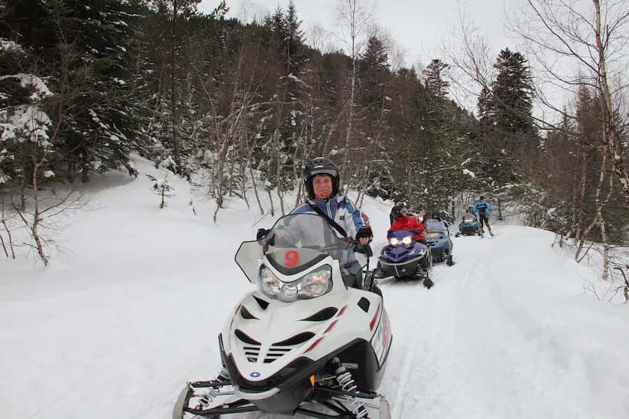 Moto de Nieve Baqueira - Moto Biplaza (2 adultos-sin consumiciones) -CaranvaSports - temporada 2026