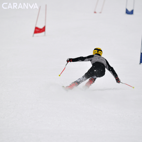 Cómo Prepararte Físicamente para la Temporada de Esquí - CaranvaSports - 